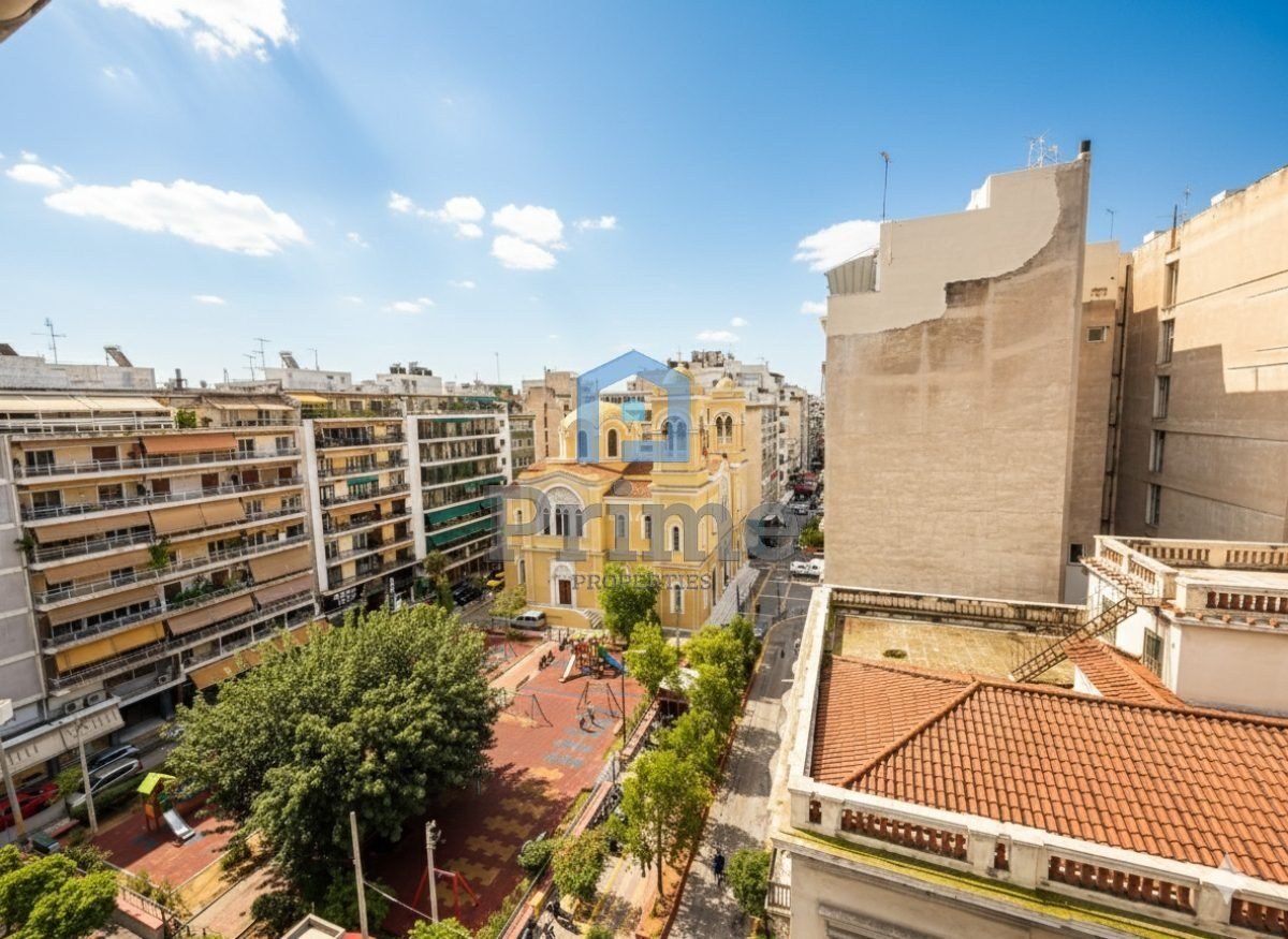 Ρετιρέ 120 τ.μ. στο Δημοτικό Θέατρο Πειραιά