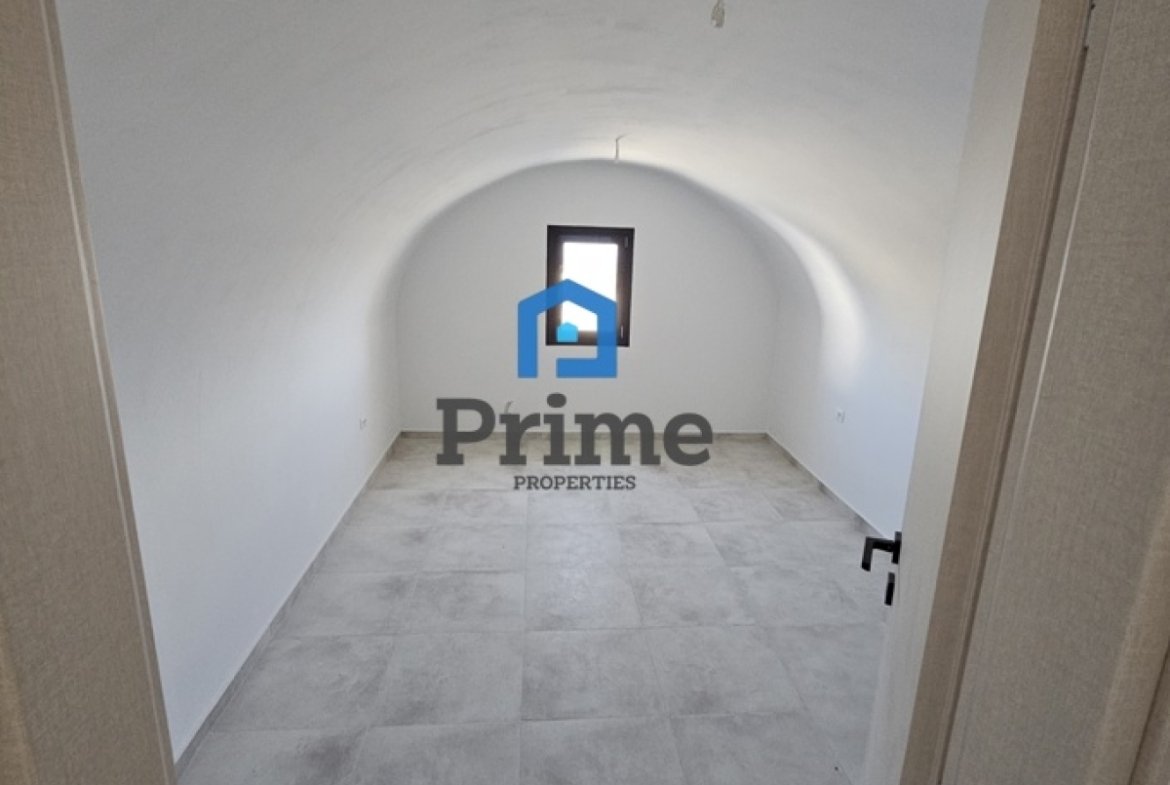Μεζονέτα 170 m2 στη Μεσαριά Σαντορίνης