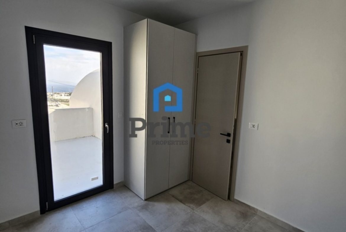 Μεζονέτα 107m2 στη Σαντορίνη