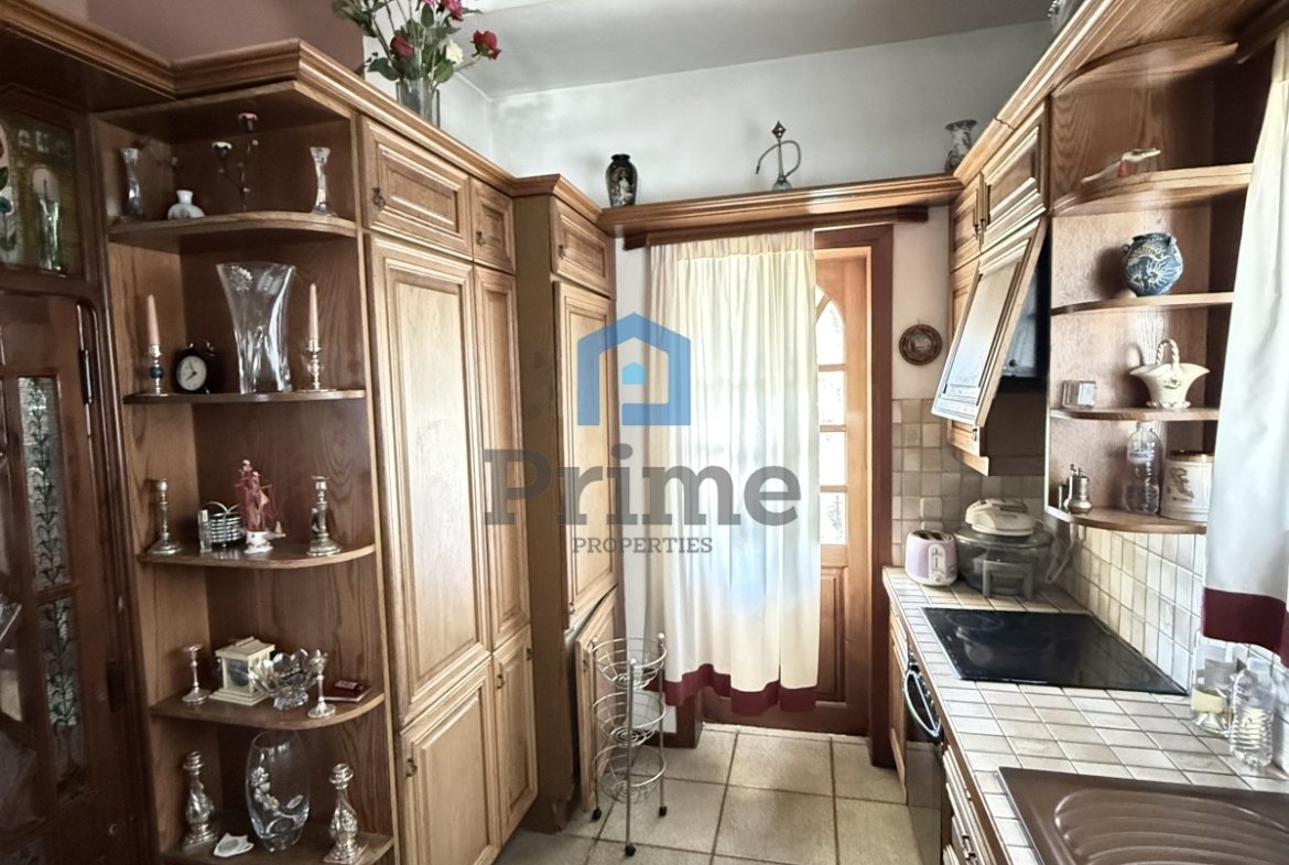 Οροφοδιαμέρισμα 152 τ.μ. στη Δροσιά