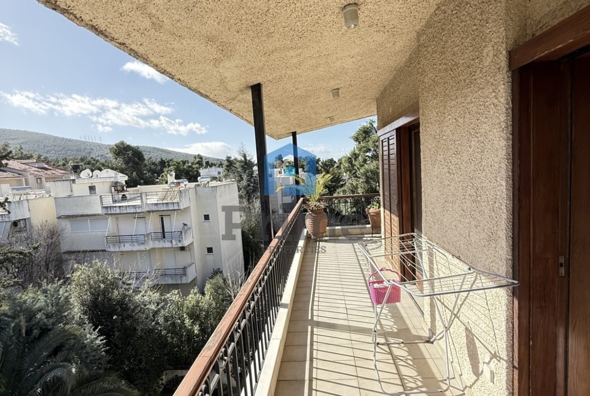 Οροφοδιαμέρισμα 152 τ.μ. στη Δροσιά