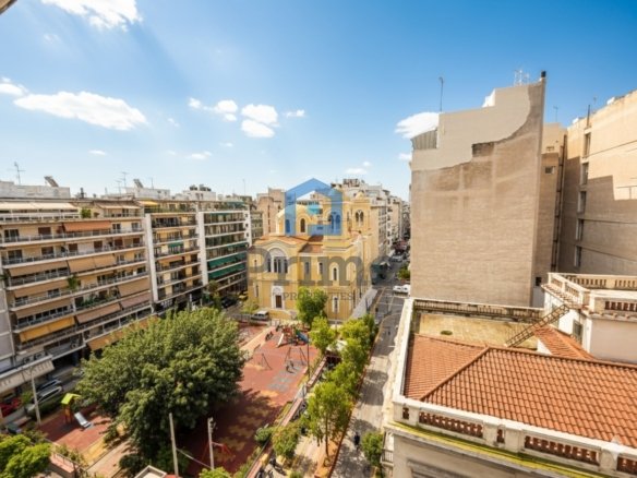 Ρετιρέ 120 τ.μ. στο Δημοτικό Θέατρο Πειραιά