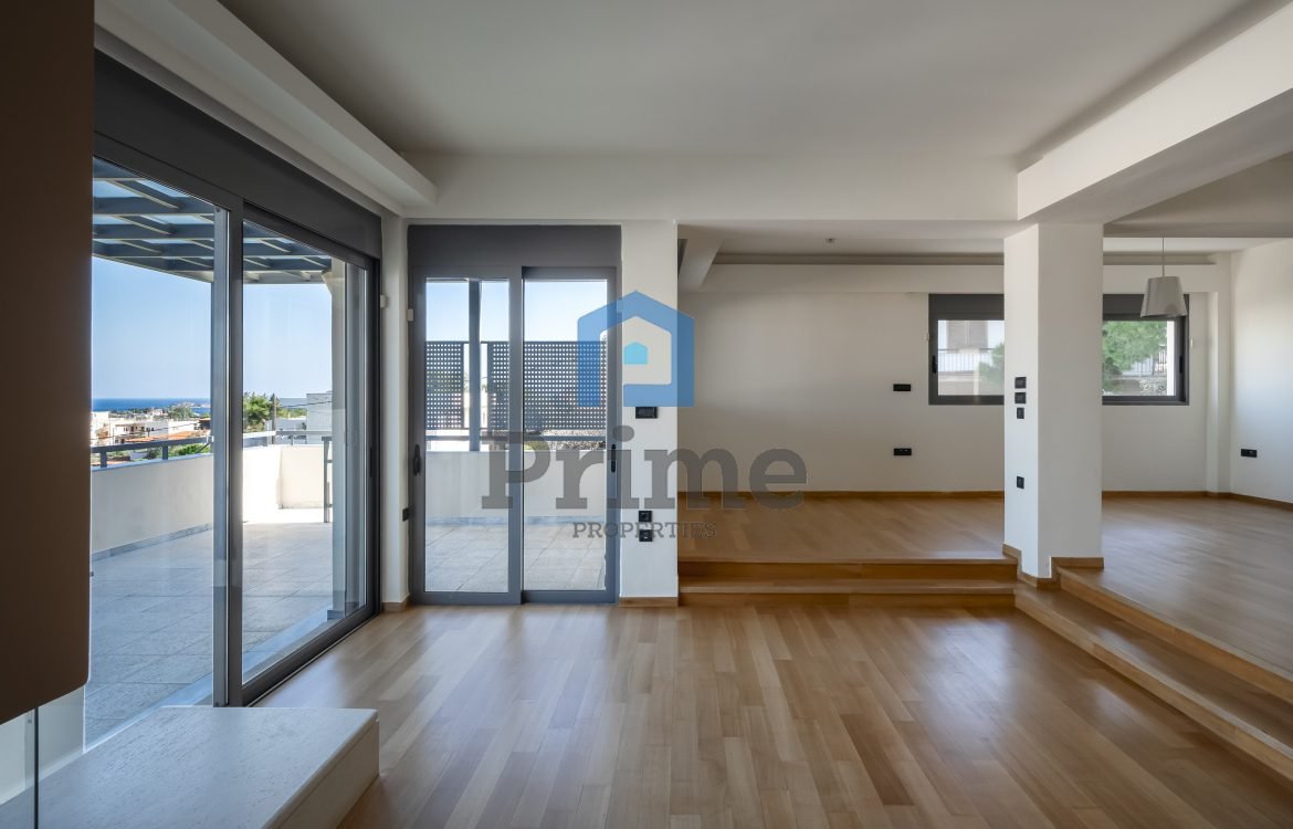 Συγκρότημα 3 κατοικιών με πισίνα