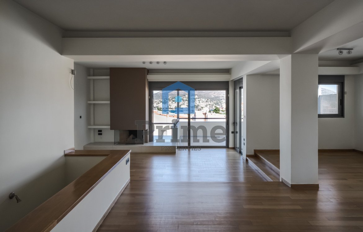 Συγκρότημα 3 κατοικιών με πισίνα